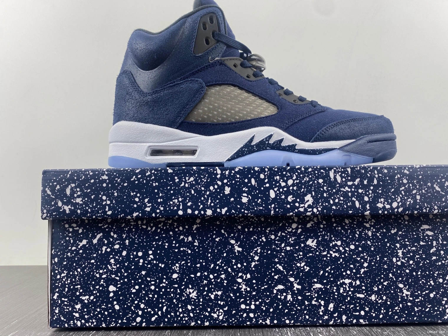 Cheap Jordan FD6812-400 5 Air Georgetown 0511